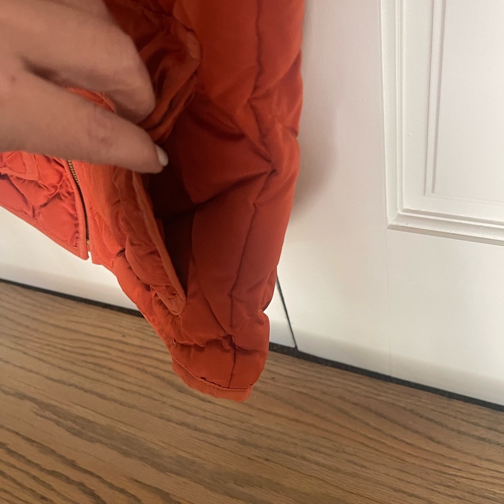 J. Crew - Excursion Vest - Picture 3 of 8